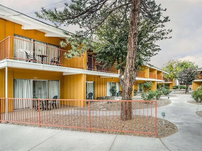 Econo Lodge Near Reno-Sparks Convention Center