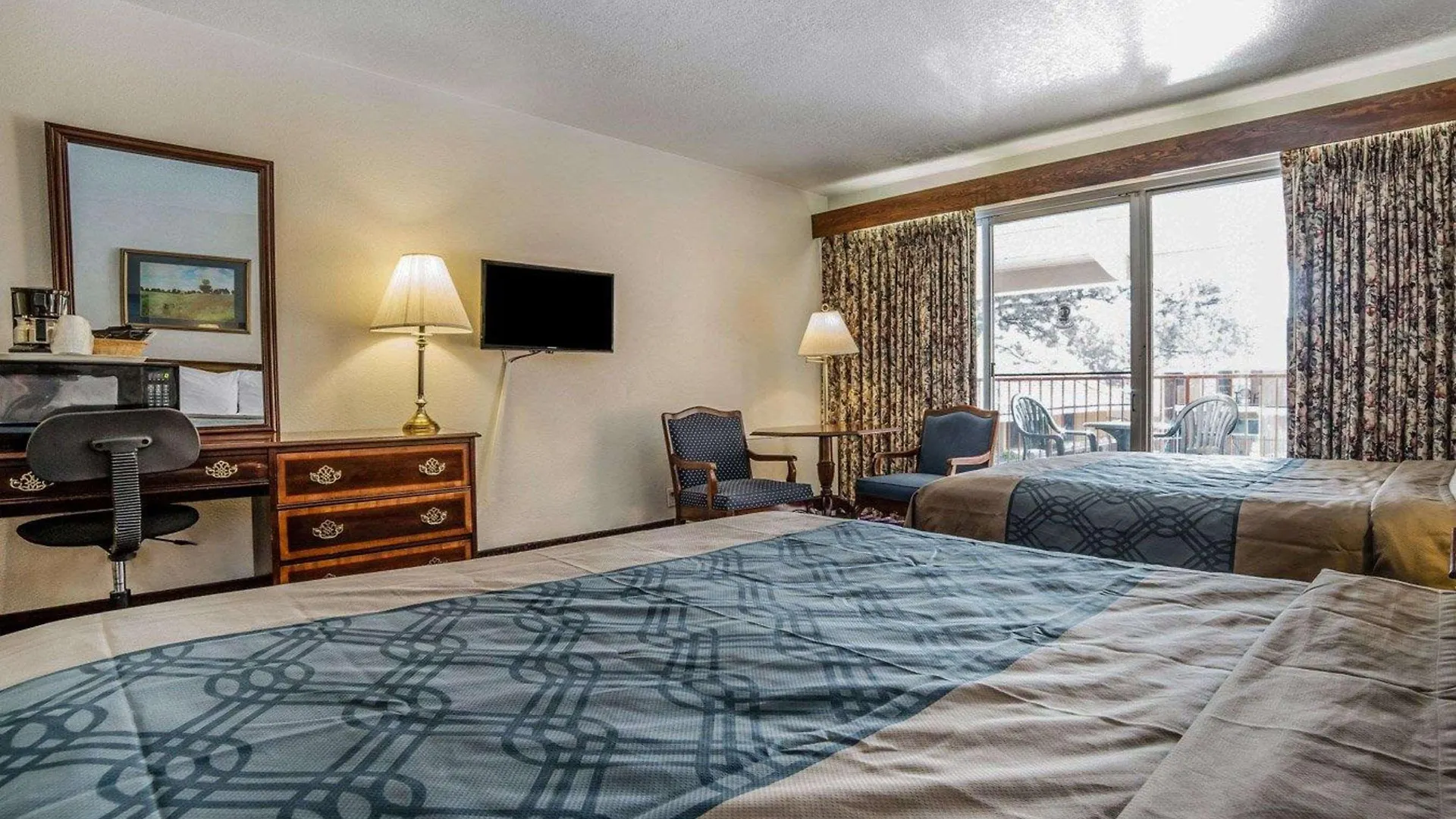 Econo Lodge Near Reno-Sparks Convention Center