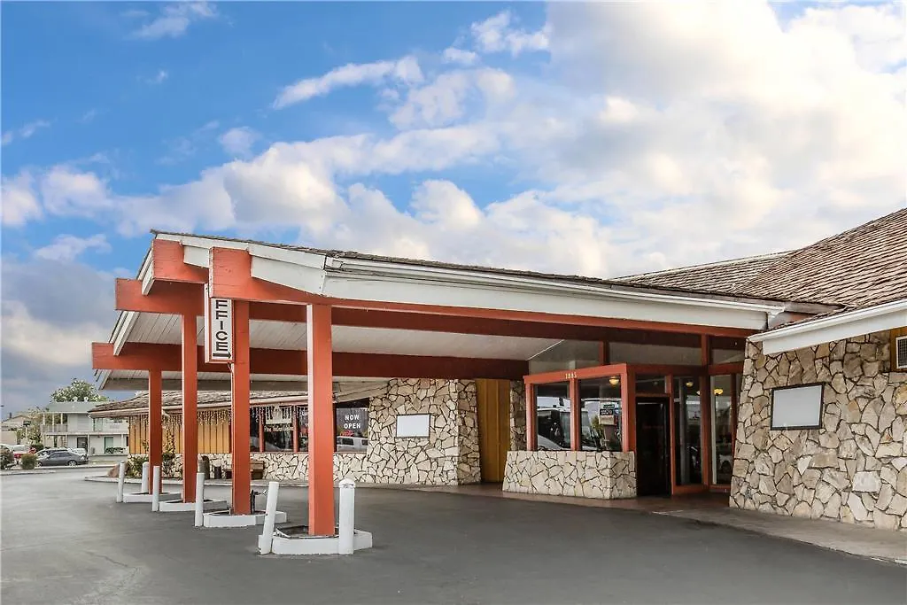 Econo Lodge Near Reno-Sparks Convention Center