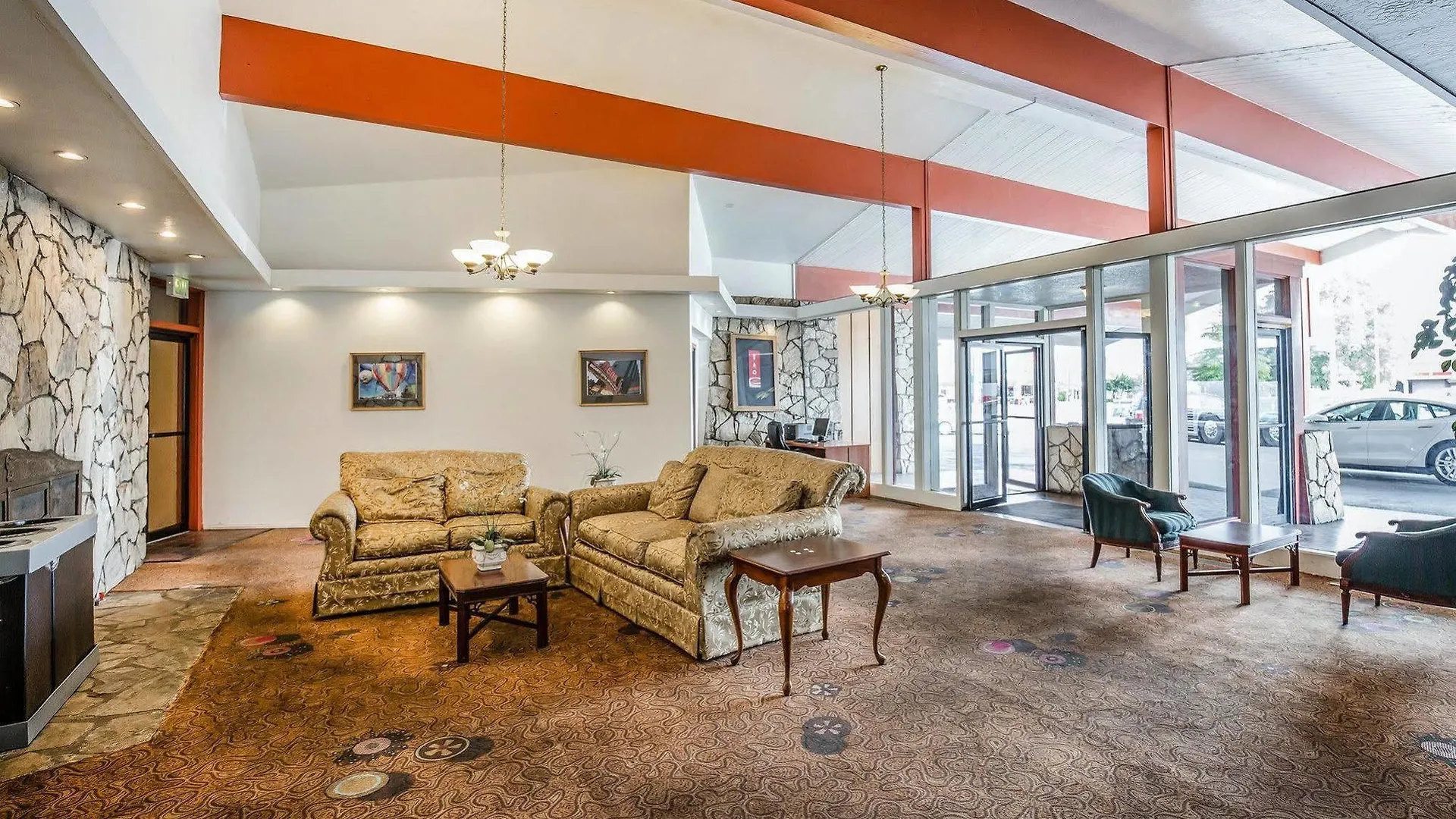 Econo Lodge Near Reno-Sparks Convention Center