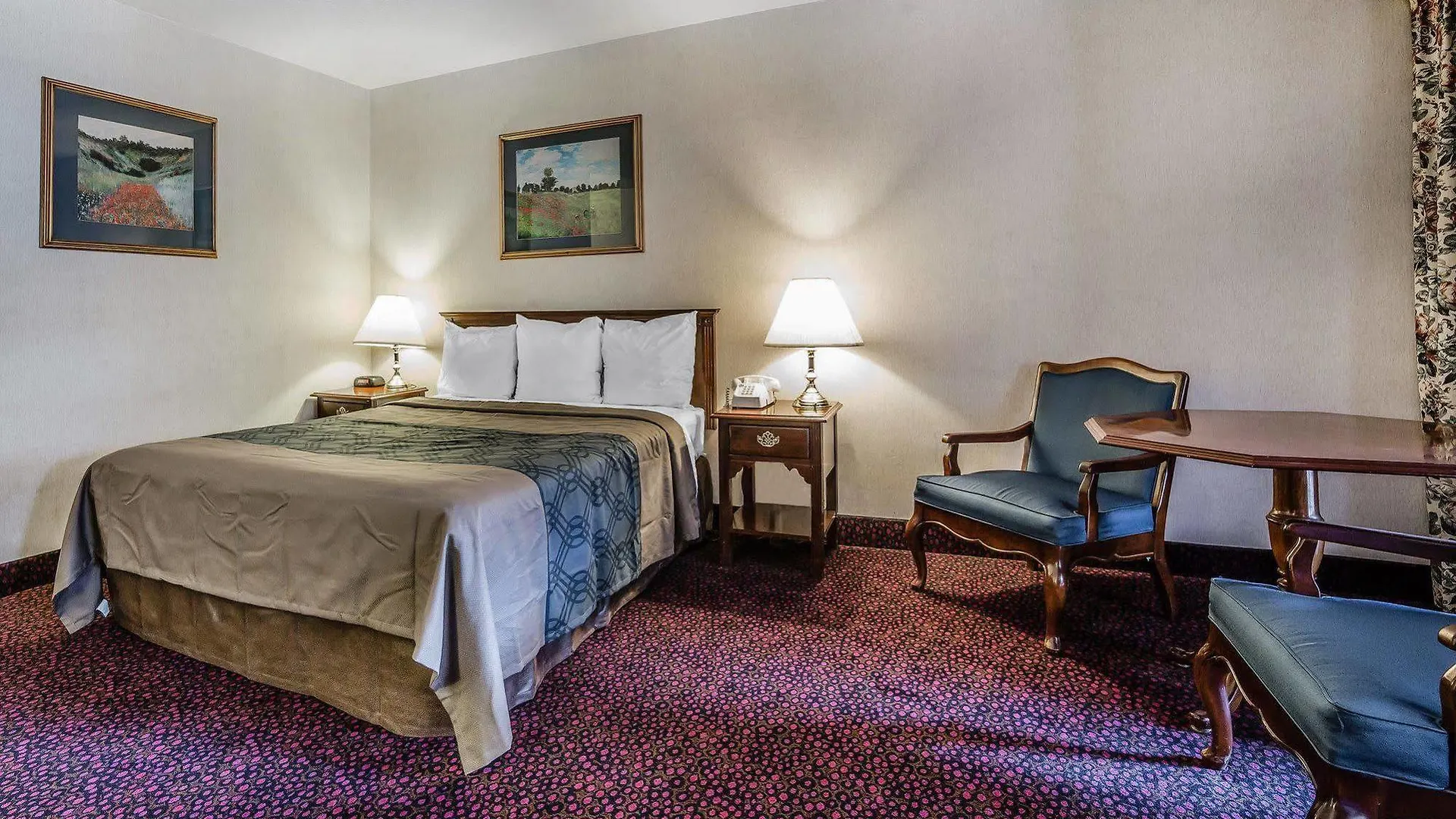 Econo Lodge Near Reno-Sparks Convention Center